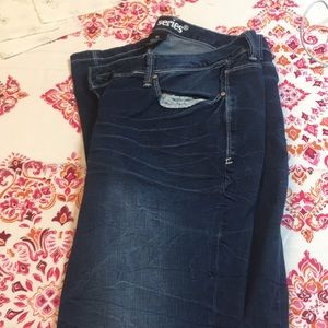 Short sexy women’s jeans